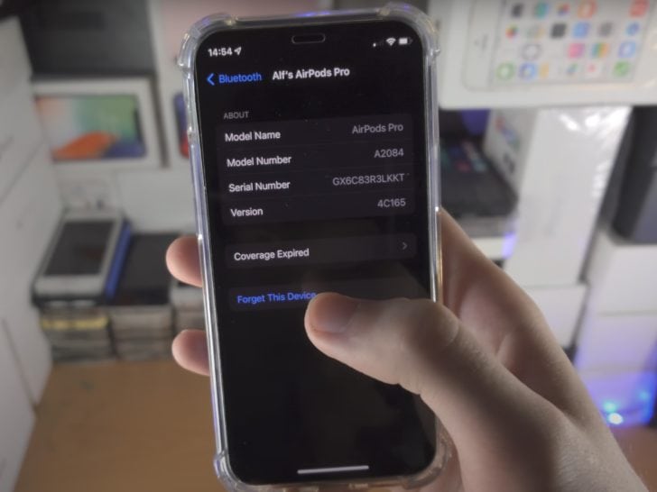 Photo of person unpairing airpods pro in phone