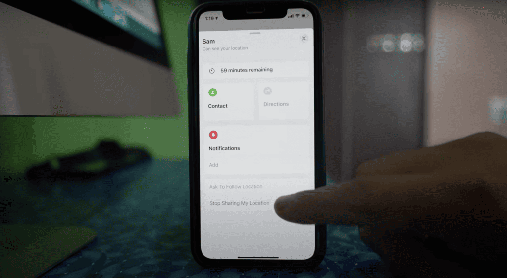 Photo of an iPhone tapping on 