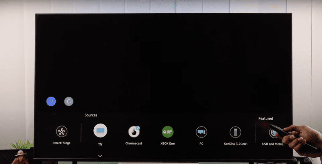 Changing TV source in Samsung TV